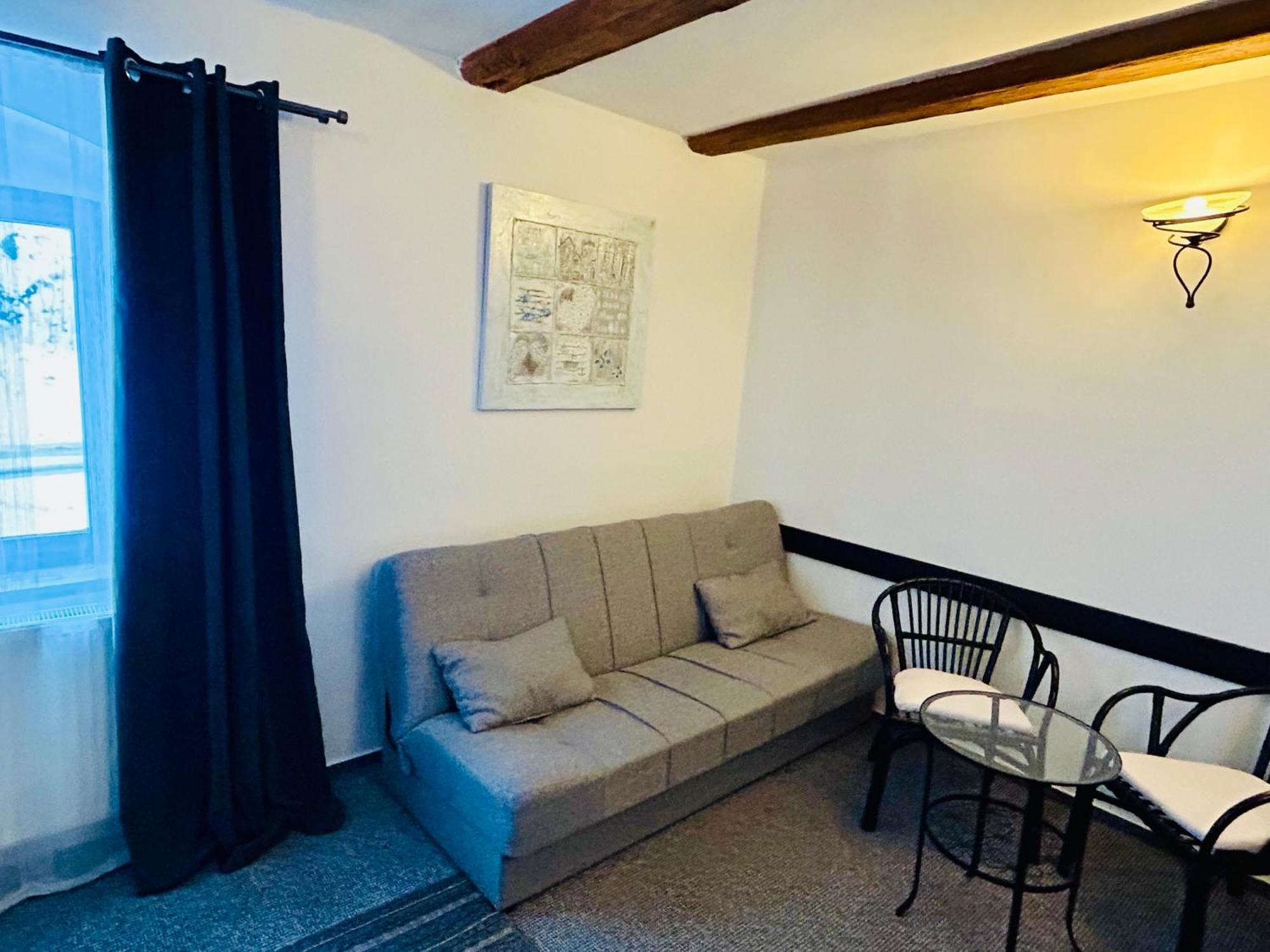 Dvůr Stráň Hotel Karlsbad Eksteriør billede