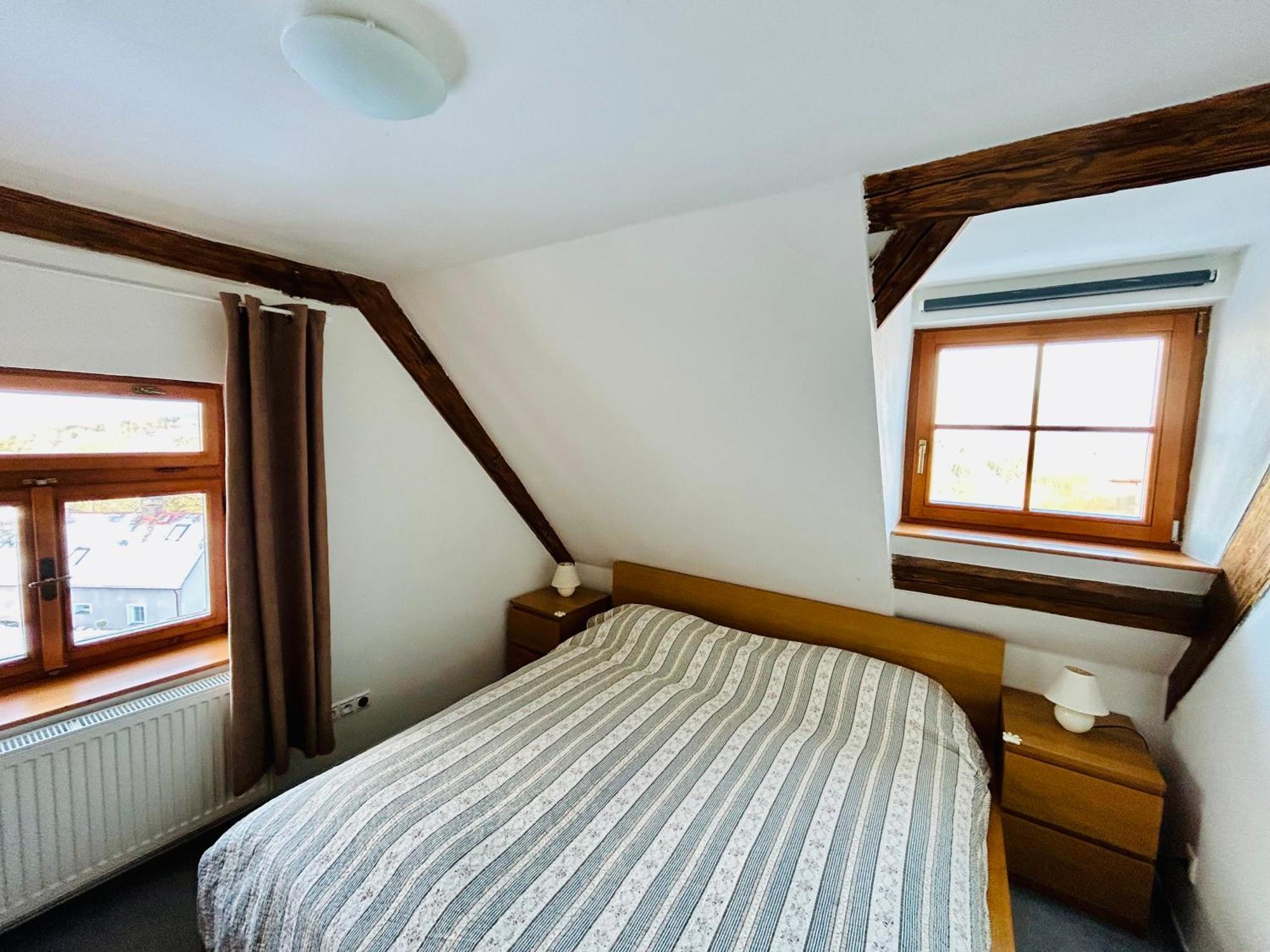 Dvůr Stráň Hotel Karlsbad Eksteriør billede